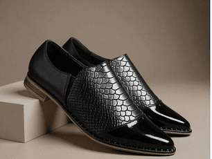 Mocasin Black Escamas