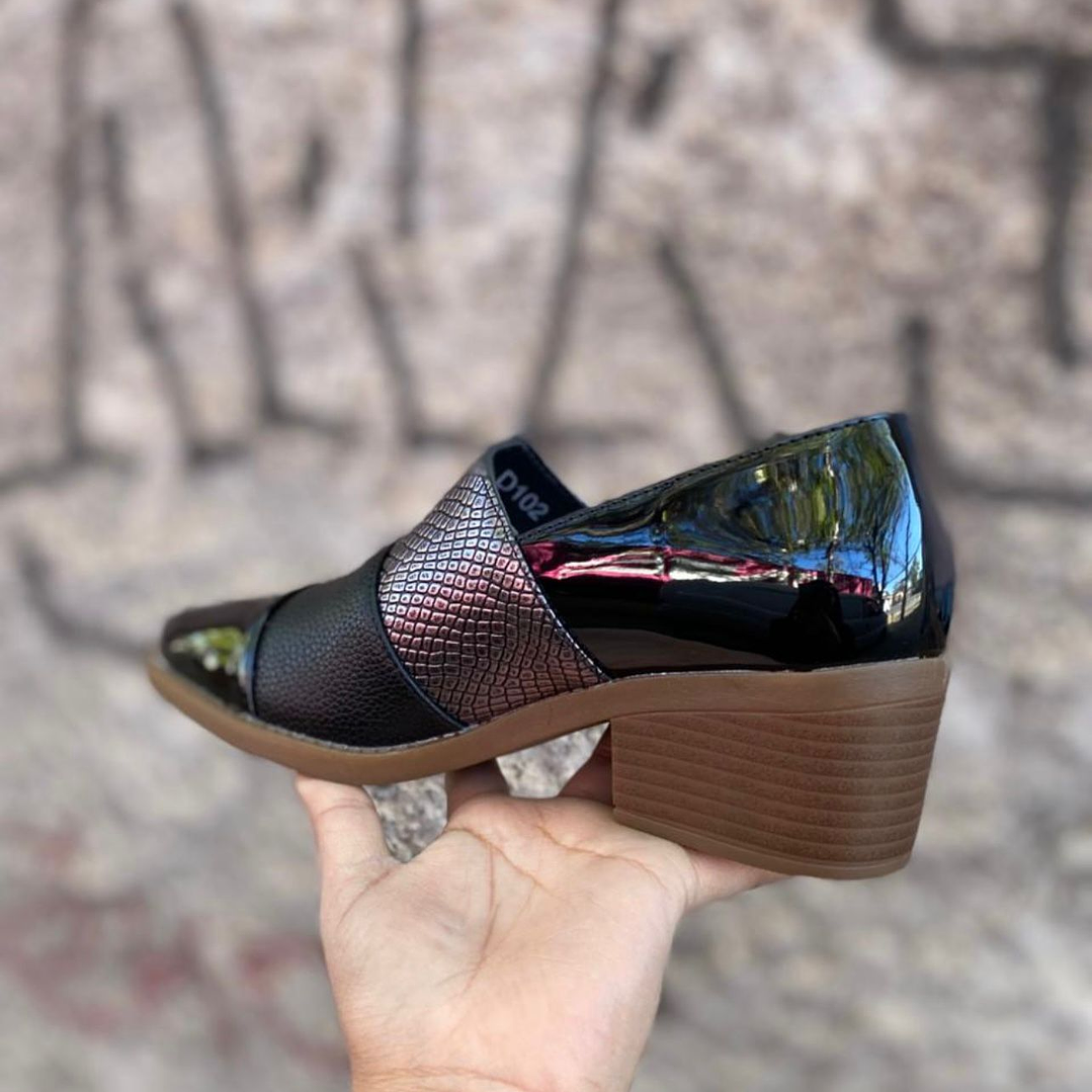 CALZADO NEGRO APLICACION CHAROL SOLO 35 4