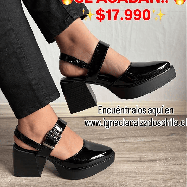 SANDALIA TACÓN COLOR NEGRO CHAROL  1