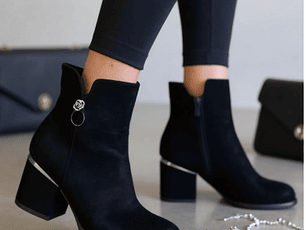 BOTIN GAMUZADO NEGRO BELLA 