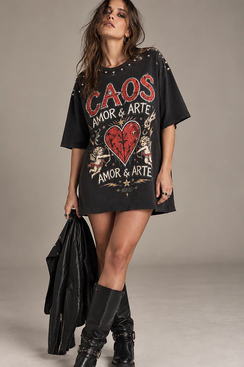 POLERA CAOS, AMOR & ARTE