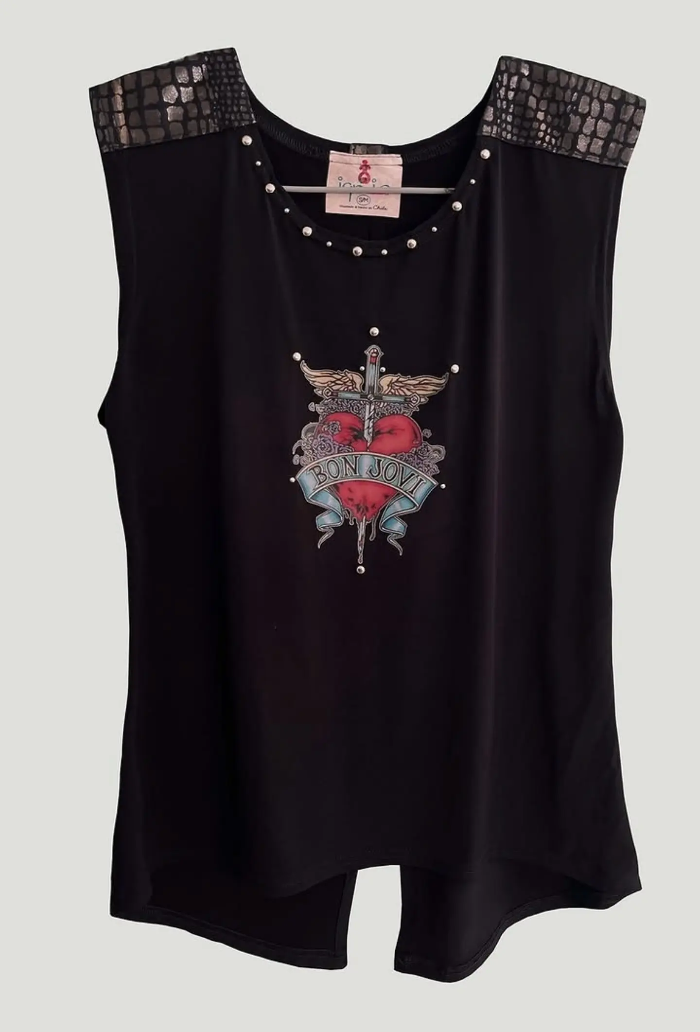 POLERA WILD HEART 3