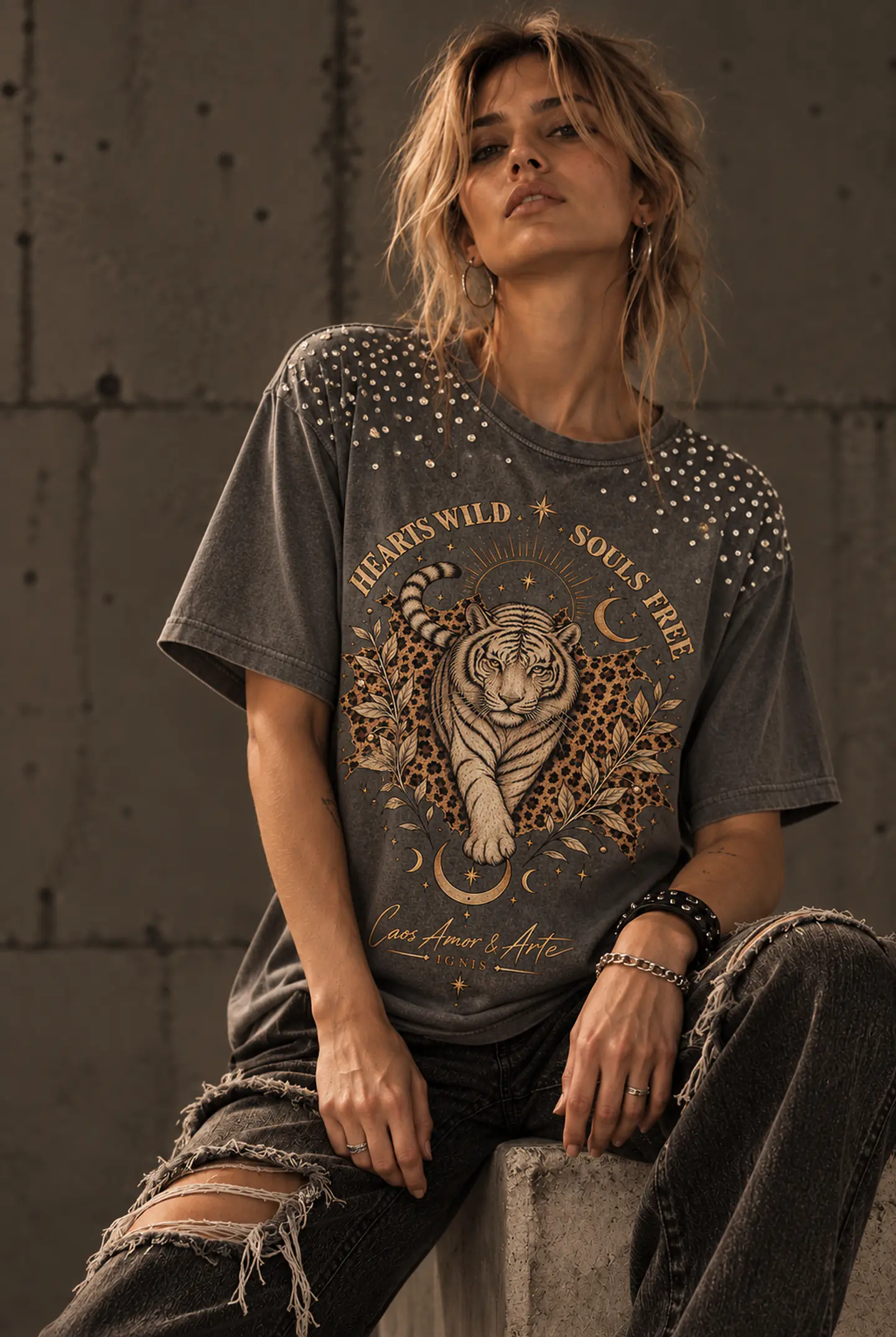 POLERA HEARTS WILD, SOULS FREE | GREY EDITION 1
