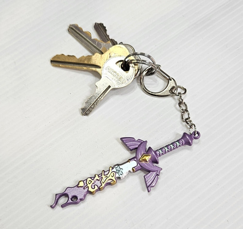 Llavero Master Sword Rota 4