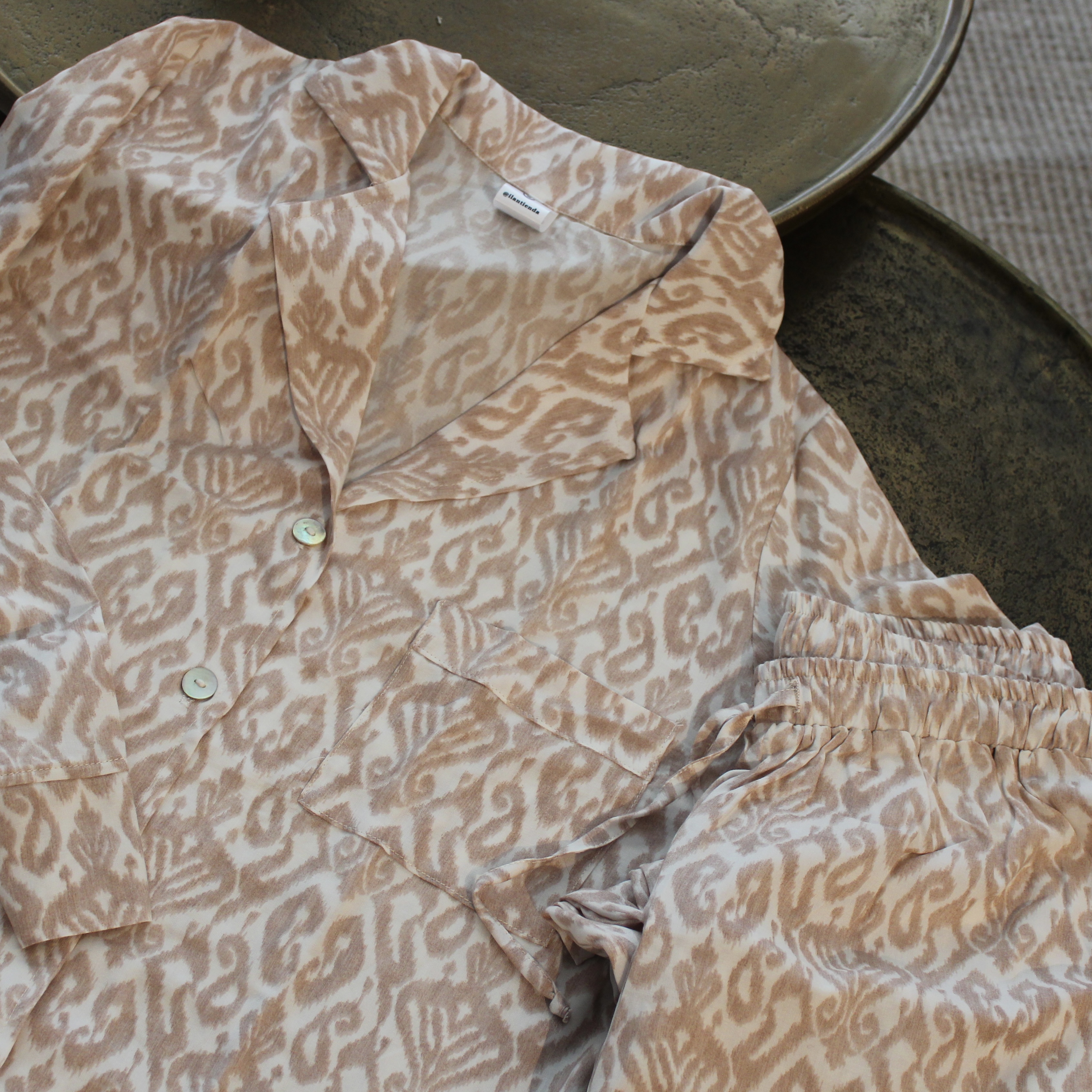 PIJAMA ÉTNICO BEIGE