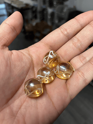 Bola G/ TAM ÚNICO - Ouro Transparente com Peixe Branco