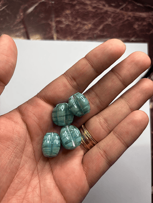 Mini Pitanga de Murano Turquesa com Transparente Irizado