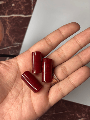 Firma Lisa L - Vermelho Beterraba