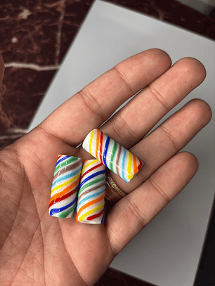 Firma L  - 7 Linhas Relevo