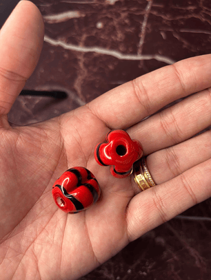 Pitanga XL - Vermelho com Preto