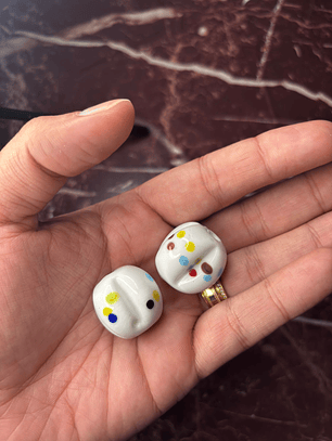 Pitanga XL - Branco com 7 Cores