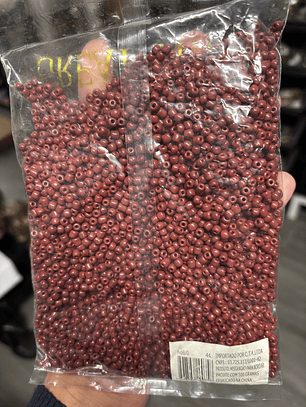 Missanga leitosa terracota 4mm 500g