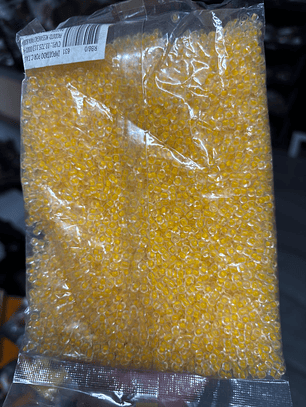 Missanga transparente com miolo laranja 4mm 500g