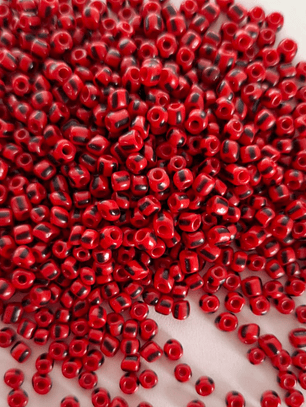 Missanga rajada vermelho com preto 4mm 500g