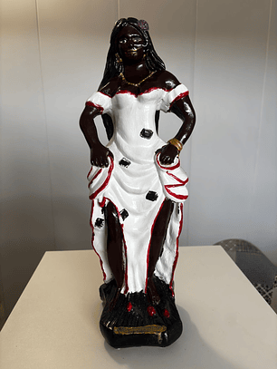 Maria Mulambo 40cm - pulseira dourada