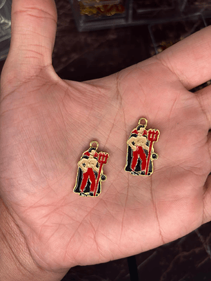 Pingente Exú Resinado 