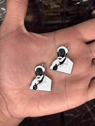 Pingente de Resina Preto Velho prata