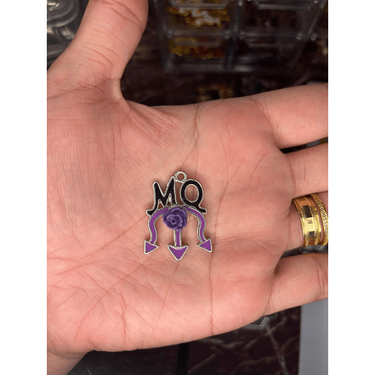 Pingente Maria Quiteria - resinado com flor 1