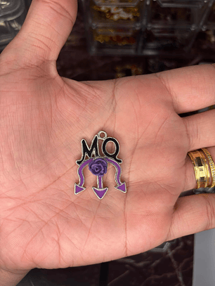 Pingente Maria Quiteria - resinado com flor