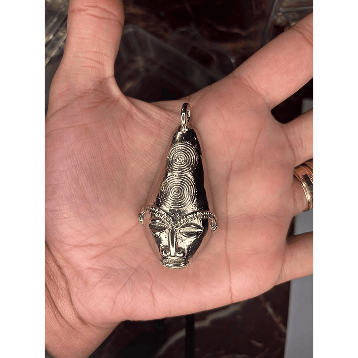 Pingente de Máscara Africana 1