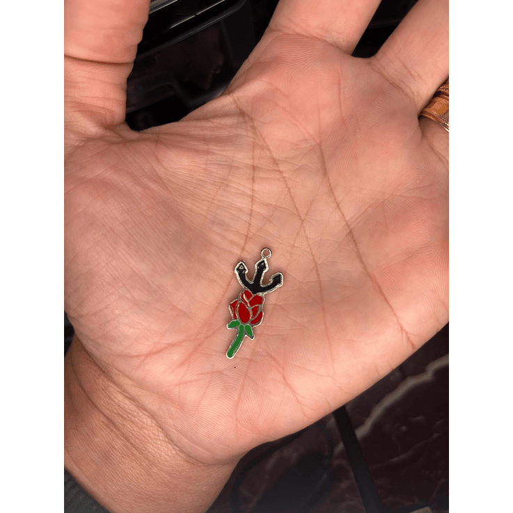 Pingente Flor Vermelha c/ tridente 2