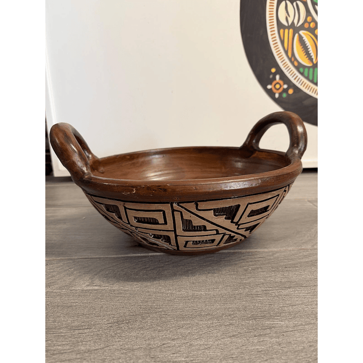 Marajoara de barro trabalhado 35 cm x 13cm  1