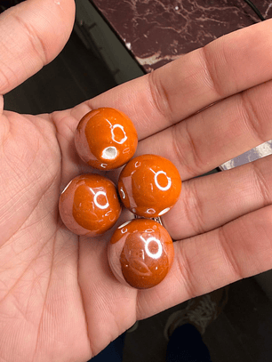 Bola irisada caramelo M