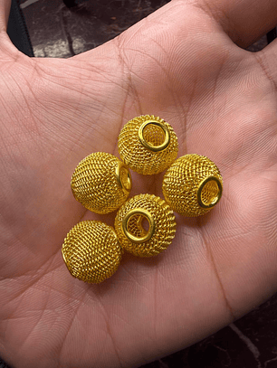 Crioulas aramado bola dourado M