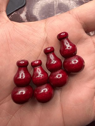 Pingente cabaça cor vinho M