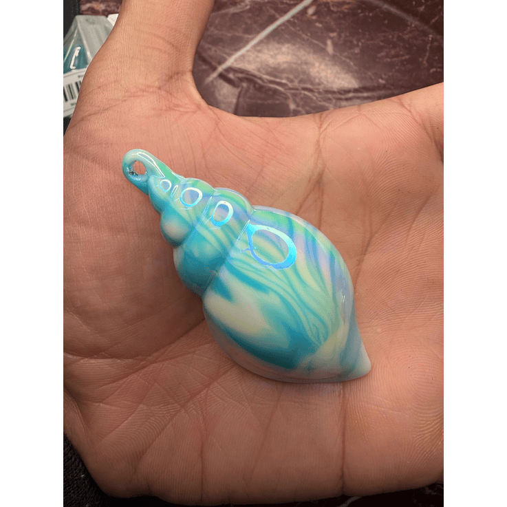 Pingente Conchas em resina 5