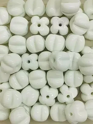 Pitanga XL branco leitoso 