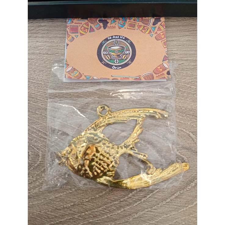 Pingente peixe dourado e prata 1