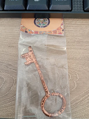 Pingente chave dourada/cobre/prata
