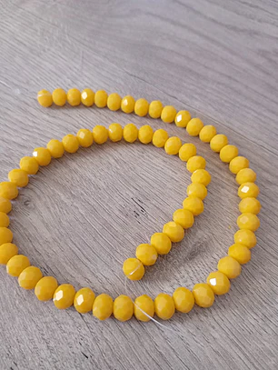 Fio de contas cristal amarelo queimado leitoso 6mm - 60 contas