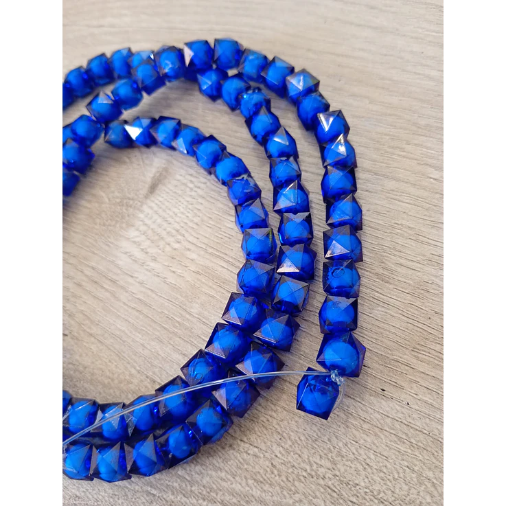 Fio acrílico quadrado facetado cristal miolo azul royal 8mm 1