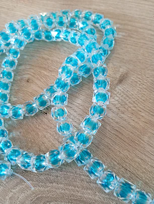 Fio acrílico quadrado facetado cristal miolo azul turquesa 8mm