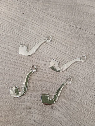 Pingente cachimbo prata 3cm