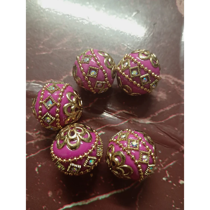 Firma bola rosa trabalhada com strass 1