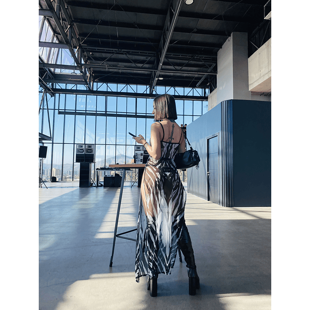 Vestido Inferno White