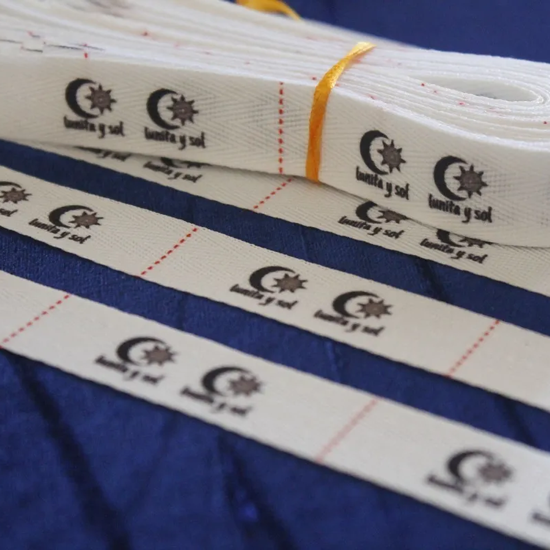 500 Etiquetas de 2x6 cms costura personalizadas, para ropa, nombres, logotipo o texto en cinta espiga 4