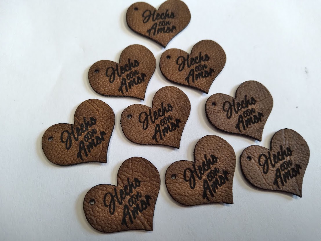100 Etiquetas Hecho Con Amor, Genéricas 2x1,7 cms