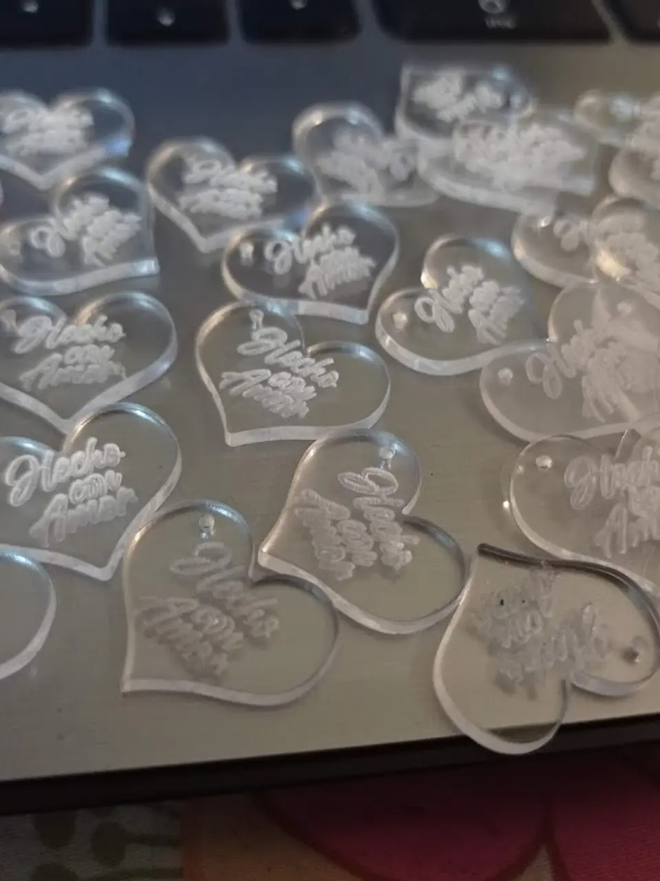 Etiquetas Hecho Con Amor, Acrílico Grabado Laser 1
