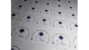 100 Stickers 3,5x3,5 cms personalizados 