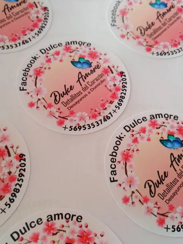 100 Stickers 3,5x3,5 cms personalizados  7