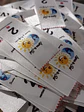 100 Etiquetas Satín 2,5x7 Cms  Personalizadas con tallas surtidas, fondo blanco - Miniatura 3