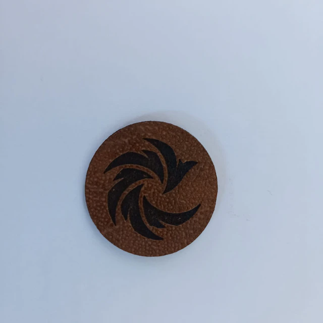 Etiquetas 3cms personalizadas 4
