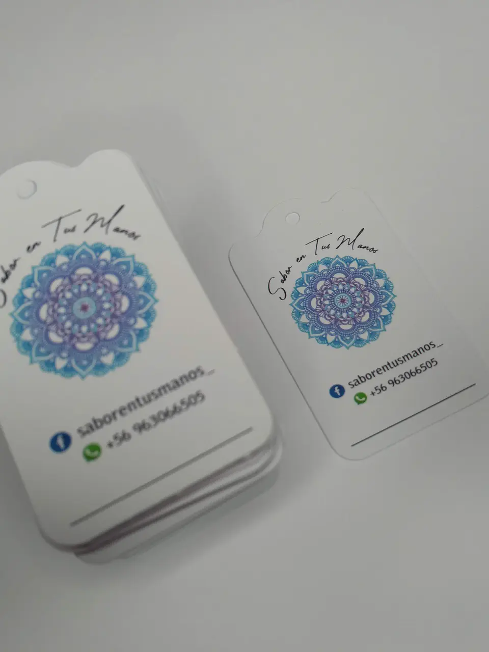 Pack 100 Hang tags mini para accesorios 1