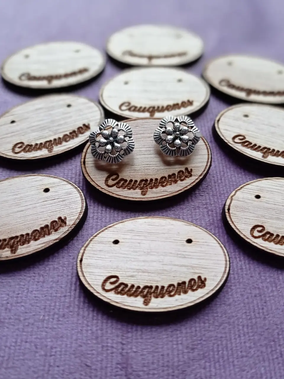 Pack 100 Porta aros de madera 4x3 cms, con nombre de localidad  2