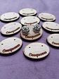 Pack 100 Porta aros de madera 4x3 cms, con nombre de localidad  - Miniatura 3