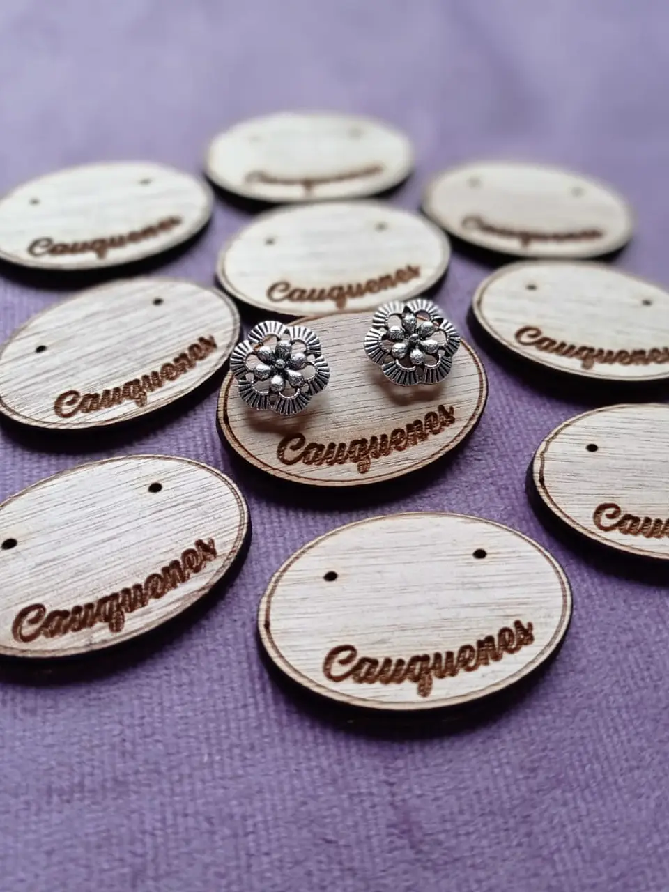 Pack 100 Porta aros de madera 4x3 cms, con nombre de localidad  4